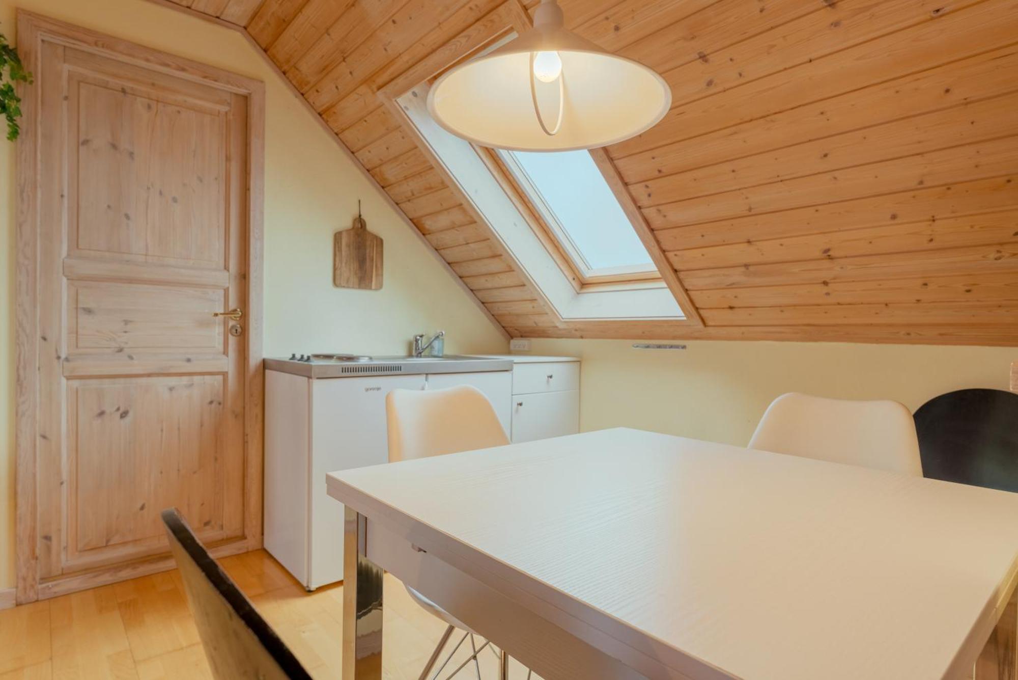 Lovely 5Br House In Torshavn Room photo